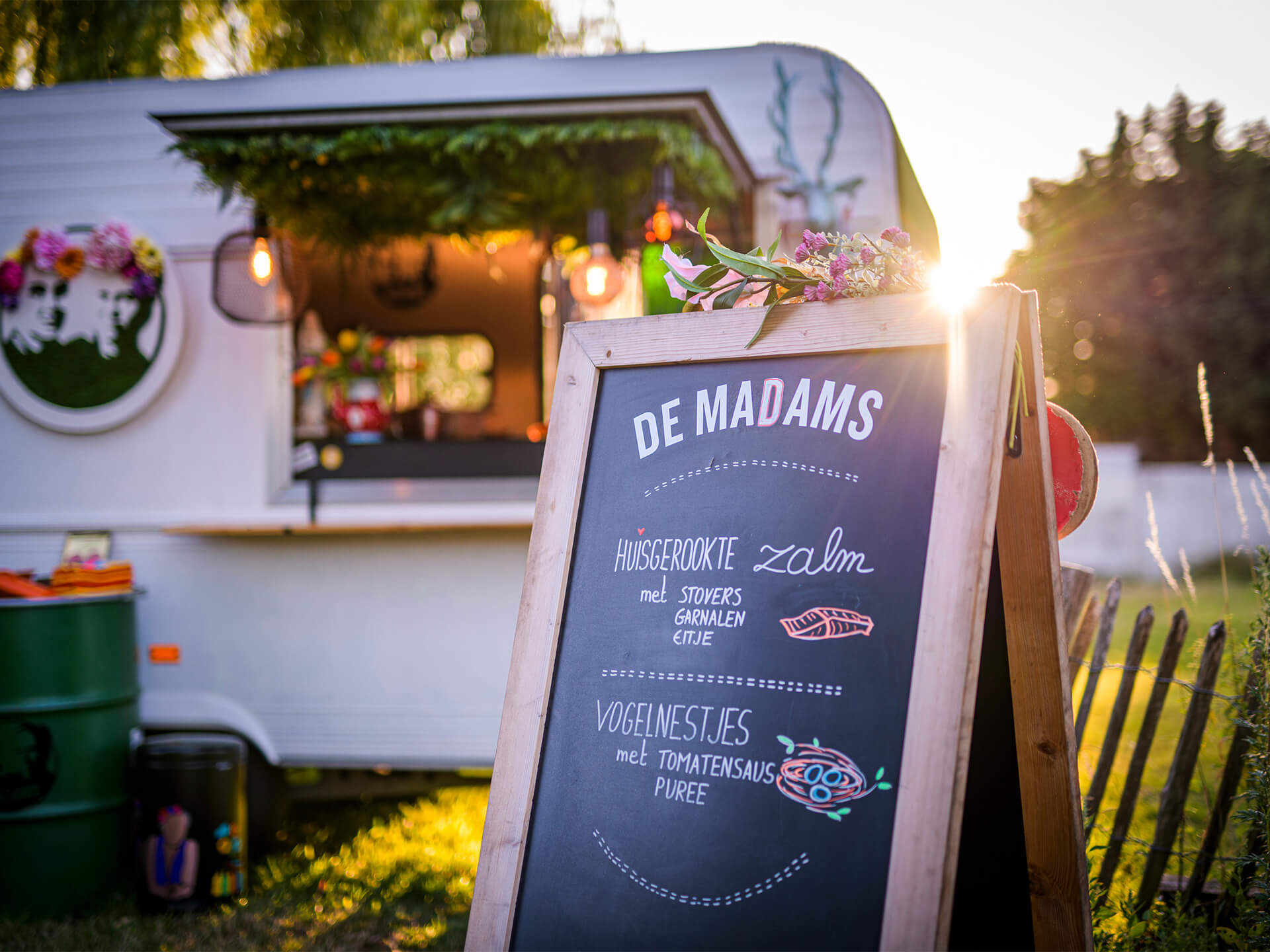 De Madamas Foodtruck - caravan
